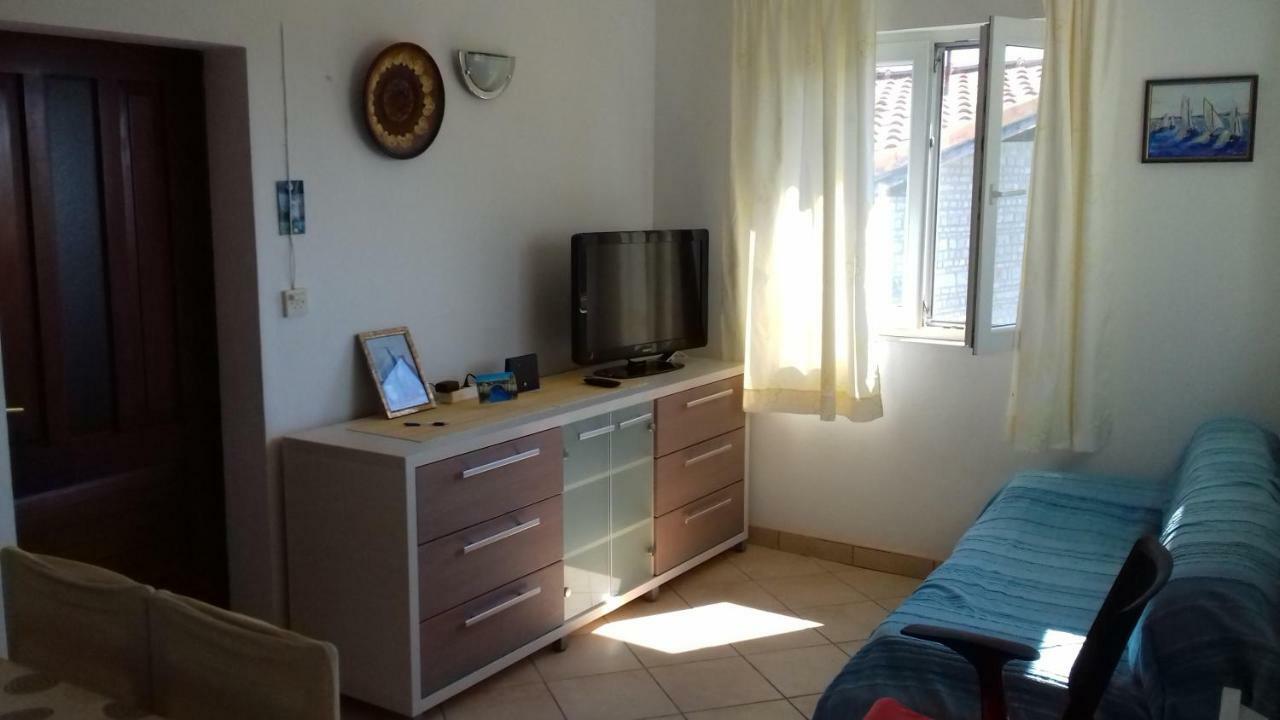 Iva Villa Prvic Sepurine Luaran gambar